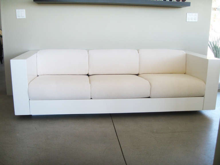 saratoga sofa