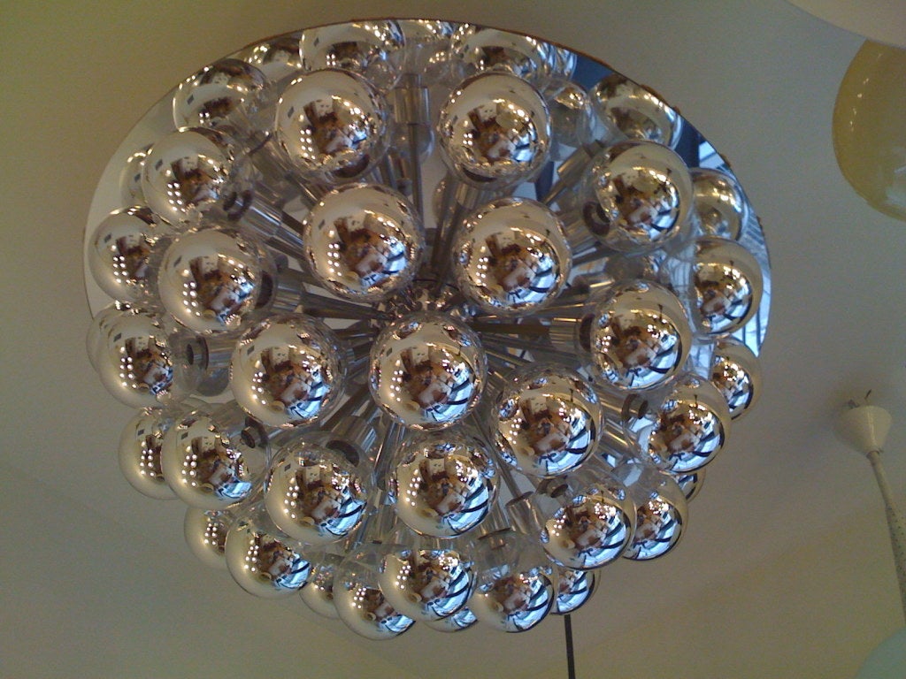 Grand Starburst Chandelier