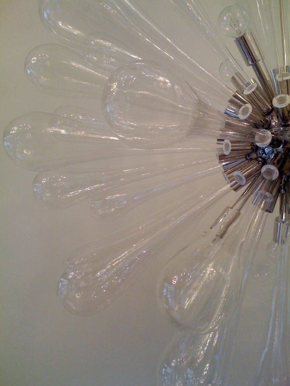 Late 20th Century Large Murano Blown-Glass Chandelier For Sale