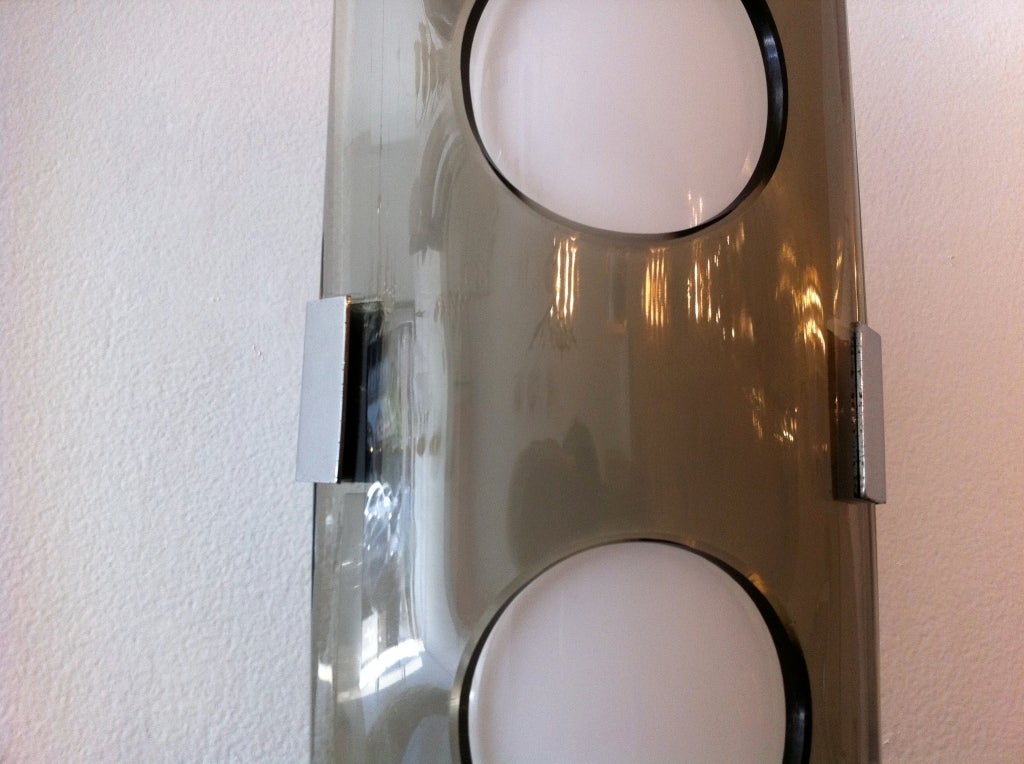 Pair of Italian 60's Glass Wall Lights For Sale 1