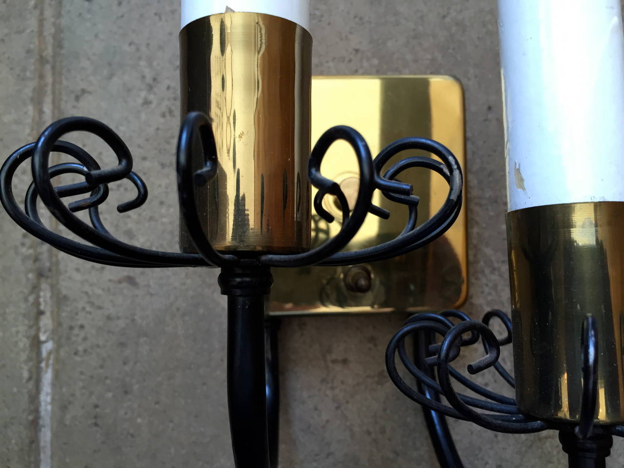 Pair of 1960s Lightolier Sconces In Excellent Condition In New York, NY