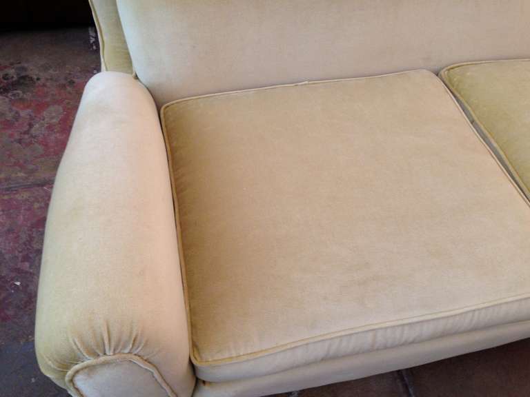 Italian Moderne 1940s Sofa In Excellent Condition In New York, NY