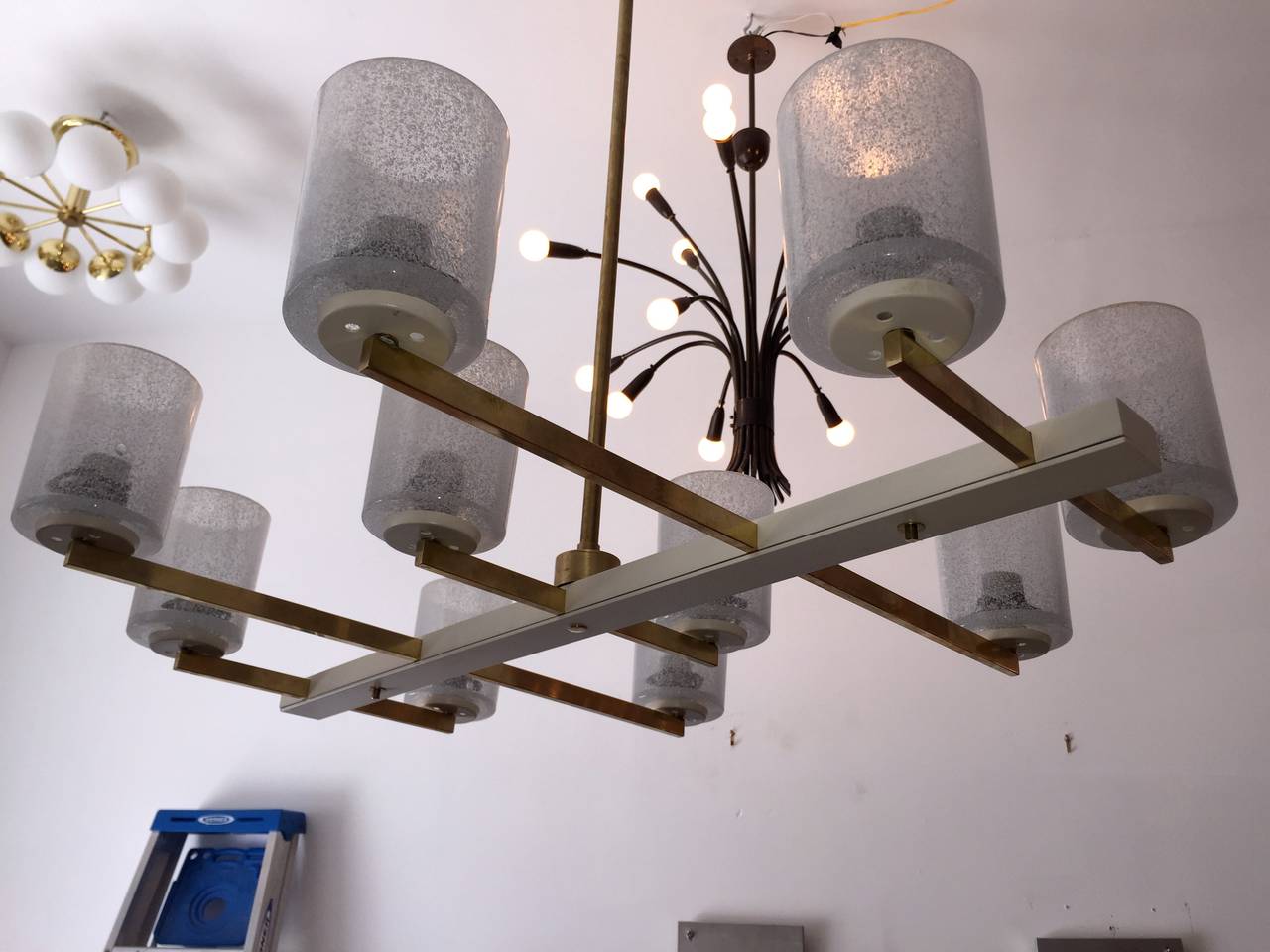 Mid-20th Century Italian 1950s Modernist Chandelier