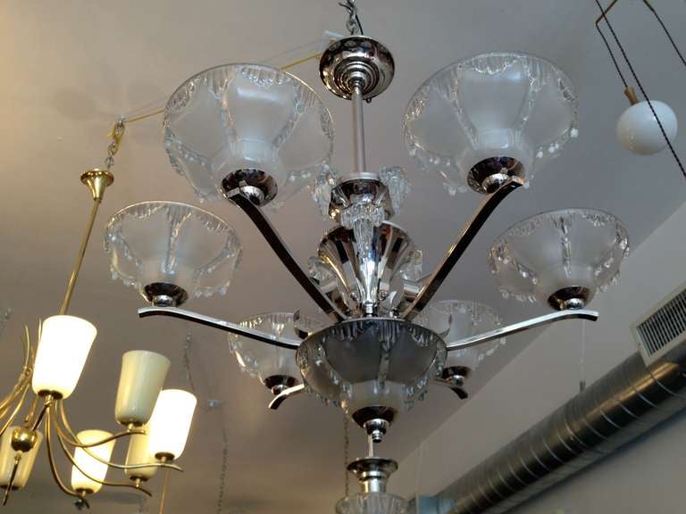 French Art Deco Chandelier In Excellent Condition For Sale In New York, NY
