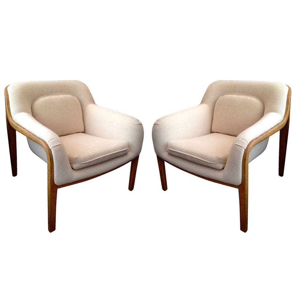 Pair of Knoll Bill Stephens Lounge Chairs