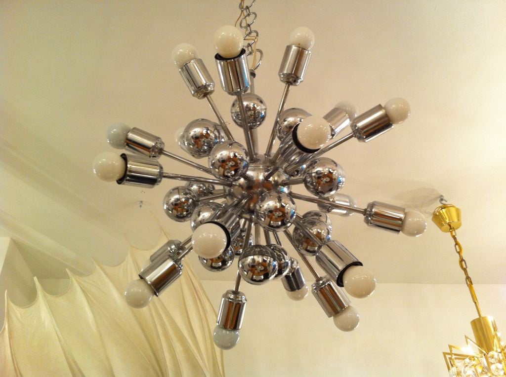 A great 1960's chrome 18 light sputnik chandelier.
