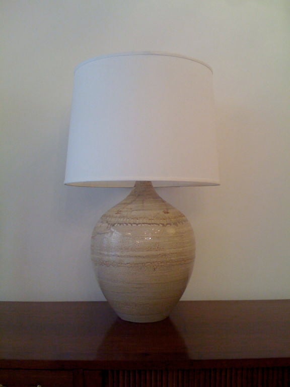 A wonderful pair of California Art Pottery table lamps in light earth tones.