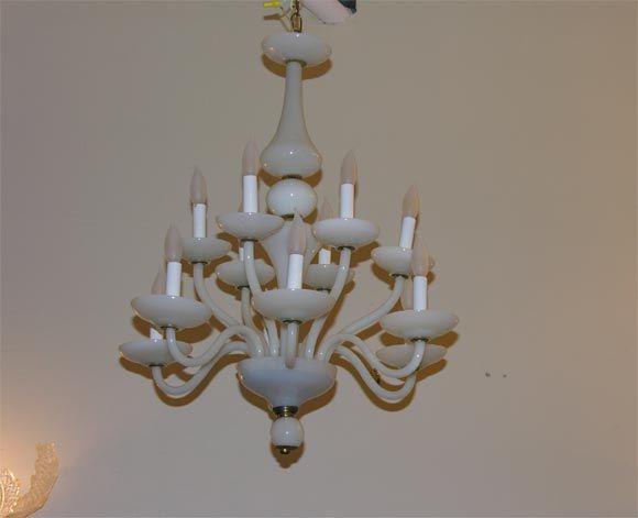 French 1960s White Opaline Glass Chandelier In Excellent Condition In New York, NY