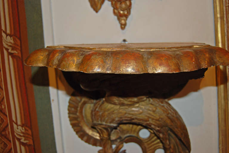 Giltwood Pair of 18th Century Carved Brackets