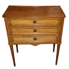 19th c. Petit Commode