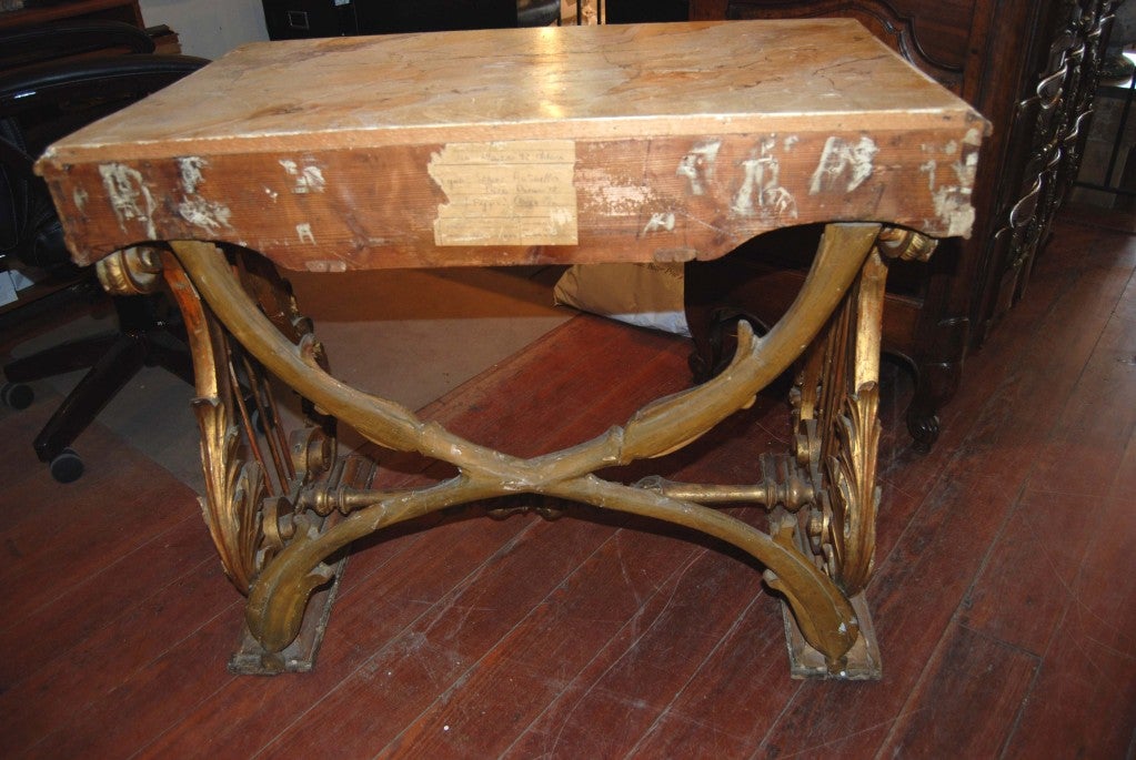19thc. Italian Giltwood Desk For Sale 1