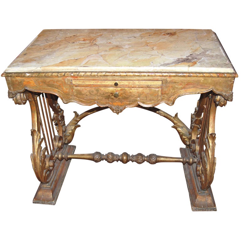 19. Jahrhundert Italienischer Schreibtisch aus vergoldetem Holz