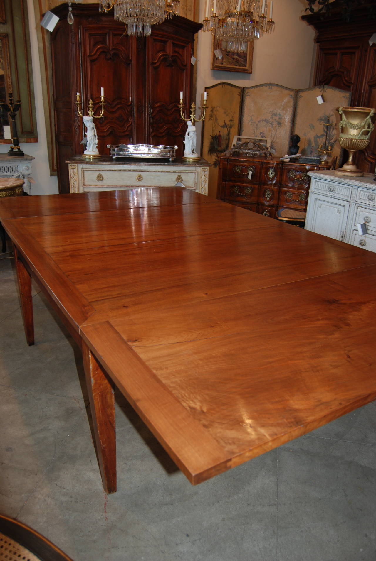 18th Century Italian Walnut Harvest Table 3