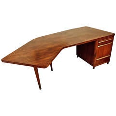 Vintage Stow und Davis Nussbaum-Schreibtisch