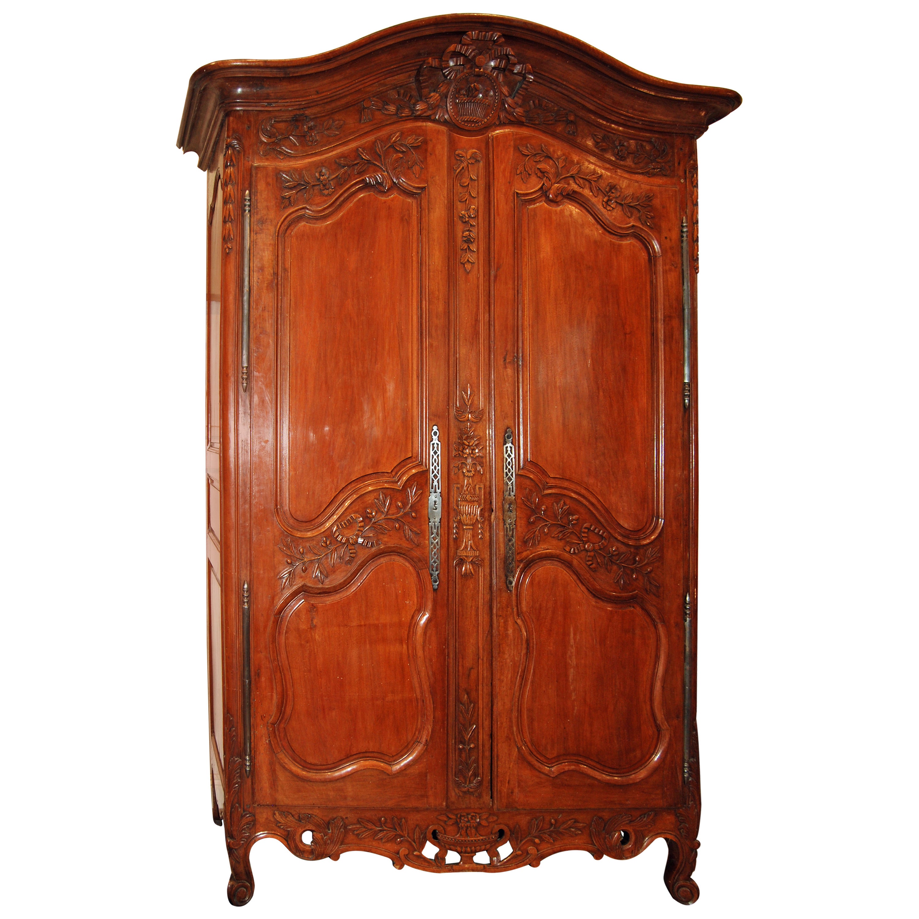 18th Century Walnut Armoire For Sale