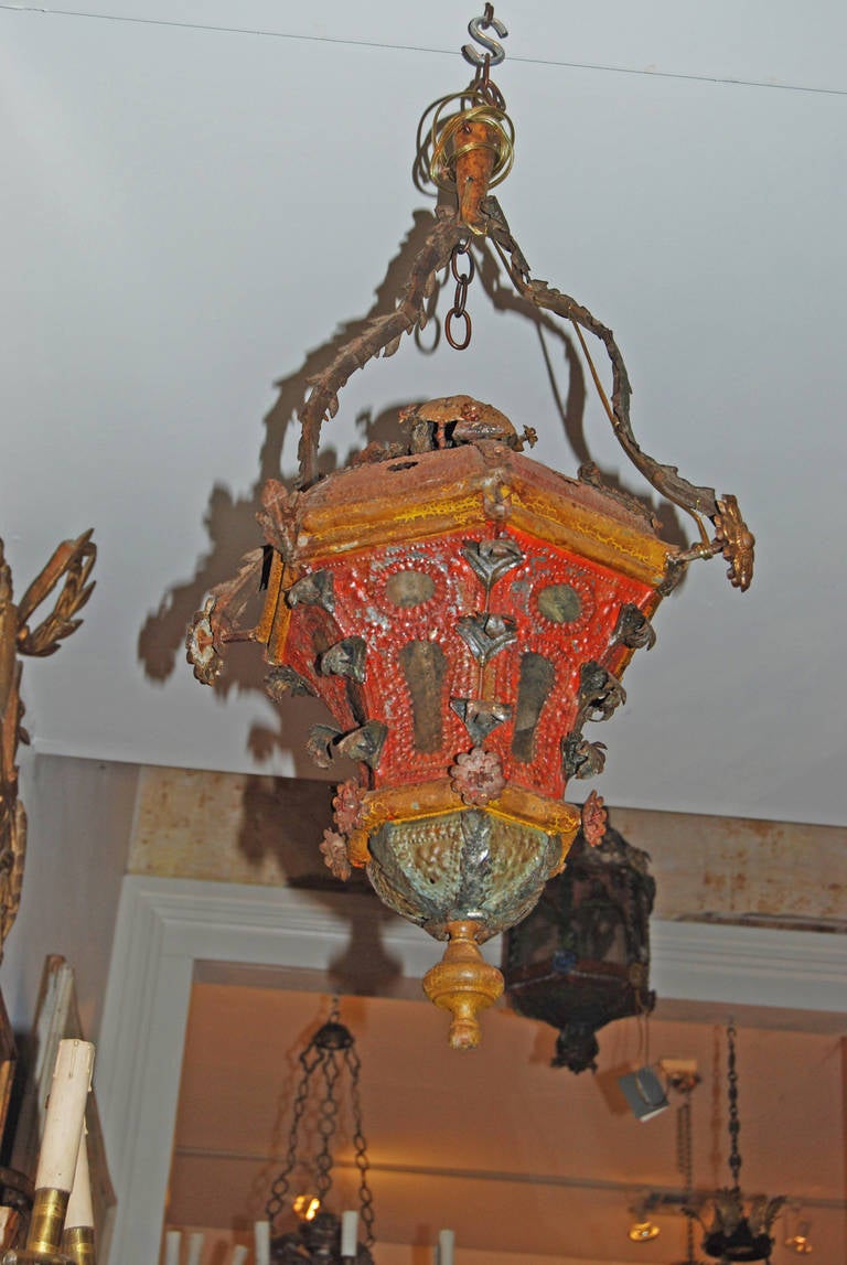 Italian Pair of 19th Century Tole Lanterns For Sale