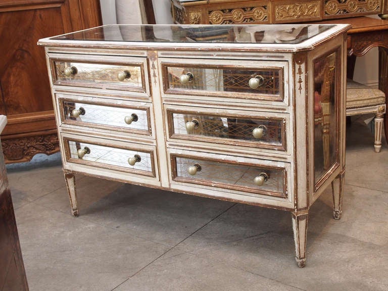 Beautiful Belle Epoch Mirrored Commode