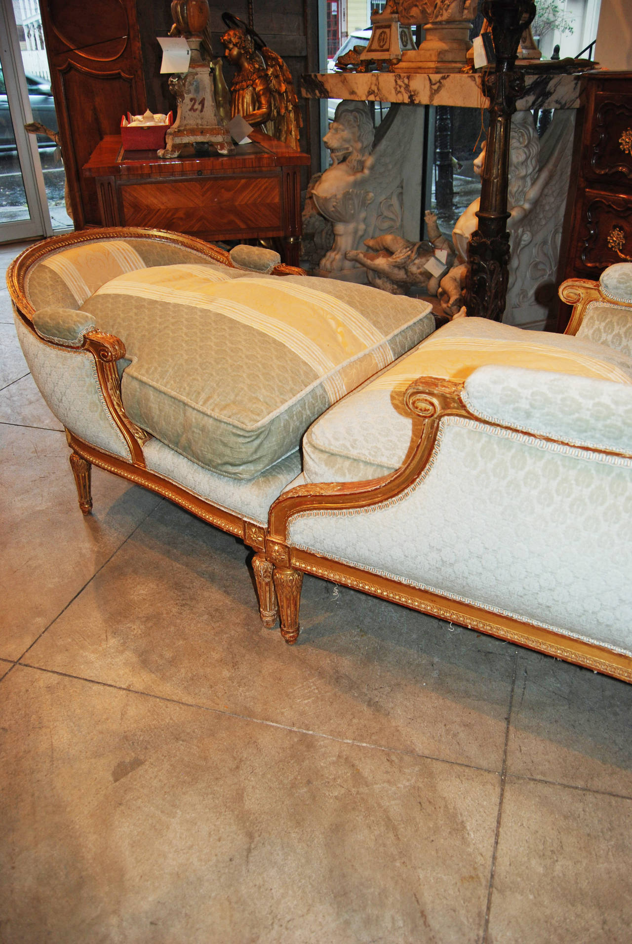 19th Century French Giltwood Chaise 3