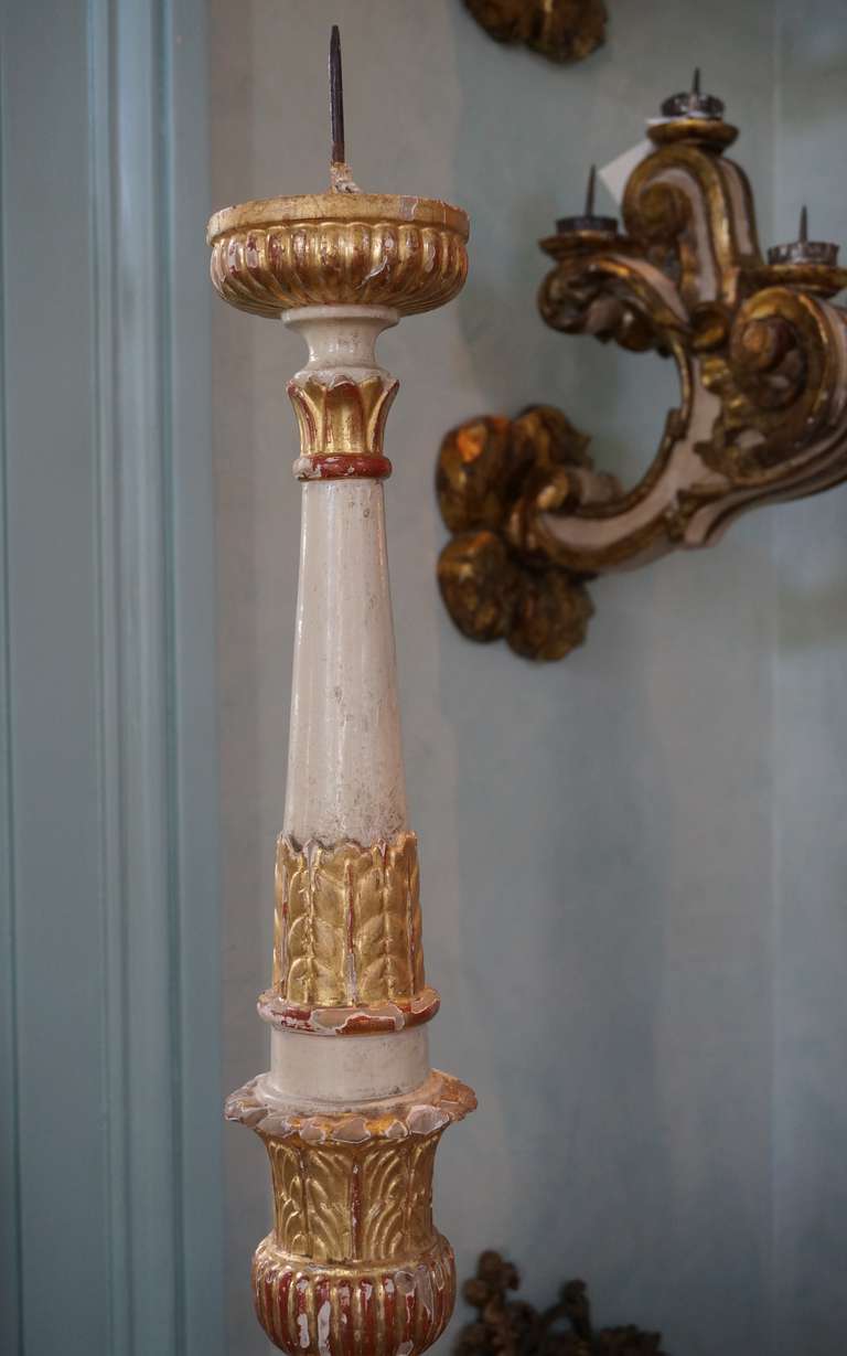 17th Century Italian Altar Candlesticks In Distressed Condition For Sale In New Orleans, LA