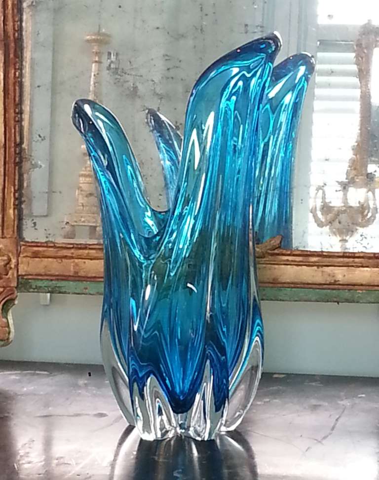 1960s Murano Vase In Excellent Condition For Sale In New Orleans, LA