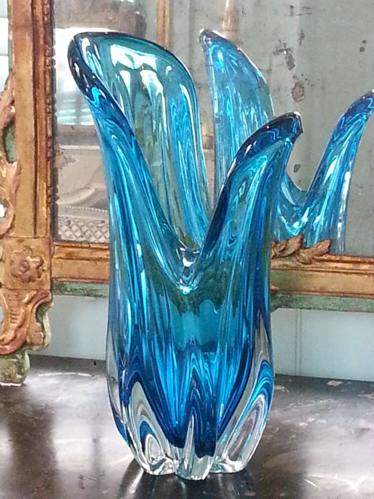 Mid-Century Modern 1960s Murano Vase For Sale