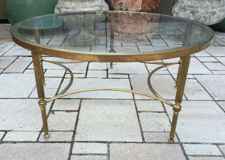 Mid-Century Modern 1970s Round Coffee Table For Sale