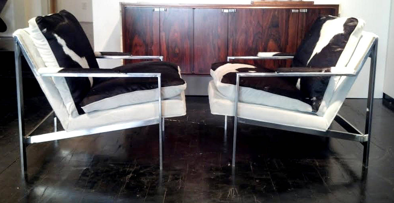 Pair of CY Mann Chrome Lounge Chairs in the Style of Milo Baughman 2