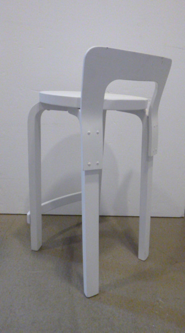 Pair of White Bar Stools by Alvar Aalto for Artek In Excellent Condition In New York, NY