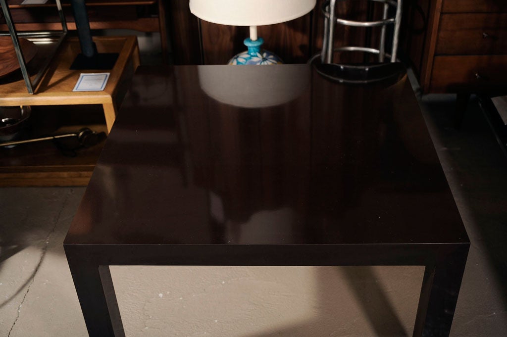 Parsons Occasional Table in Brown Lacquer by Milo Baughman In Good Condition In New York, NY