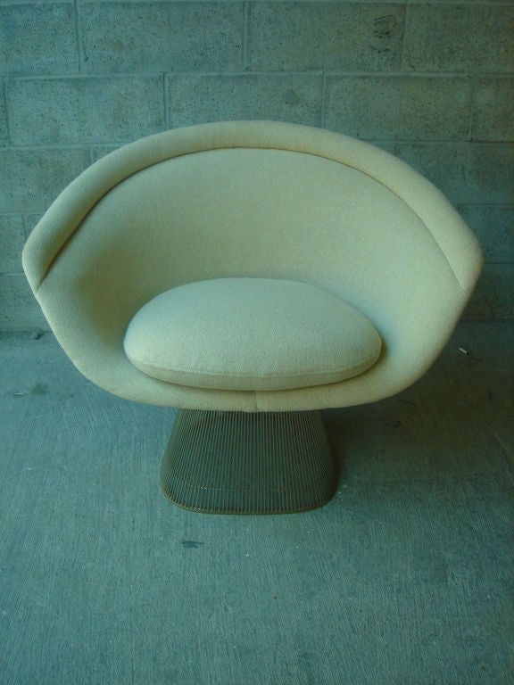 Mid-Century Modern Pair of Armchairs by Warren Platner for Knoll in COM