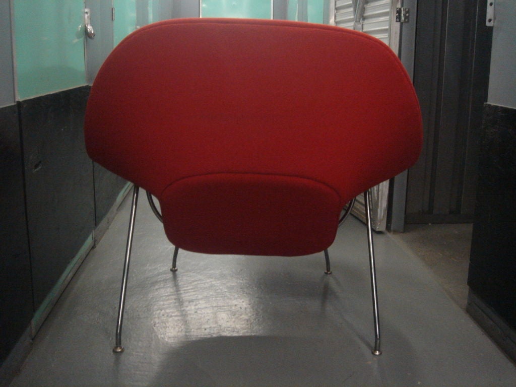 Vintage Womb Chair & Ottoman by Saarinen for Knoll in Red Fabric 3