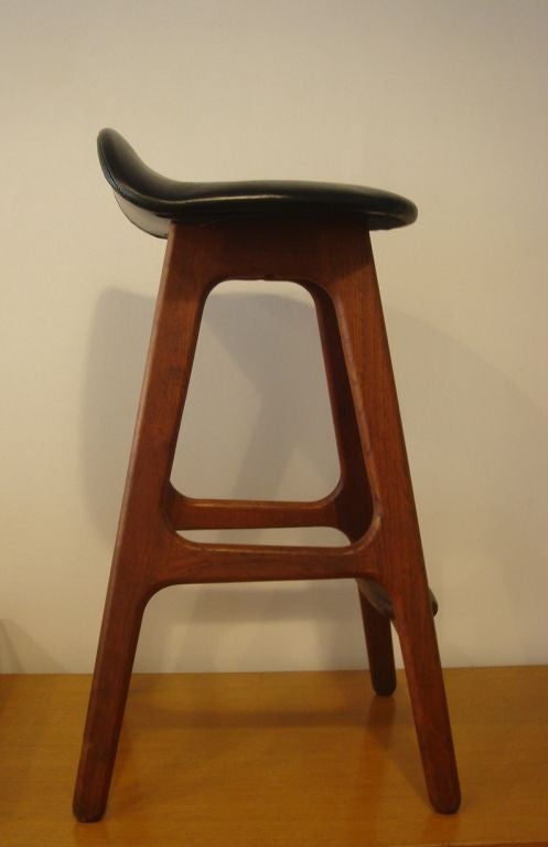 erik buck stool