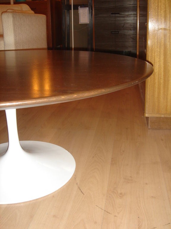 Vintage Round Tulip Coffee Table by Saarinen for Knoll 4