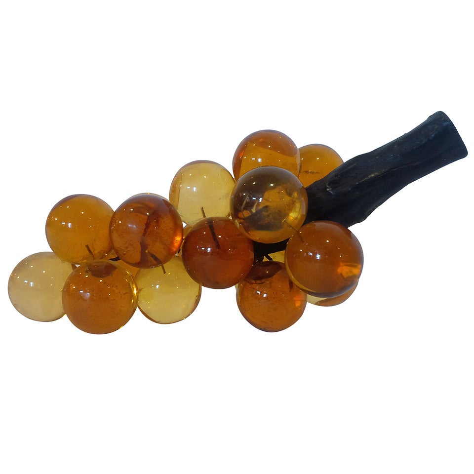 Amber Oversize Cluster of Grapes