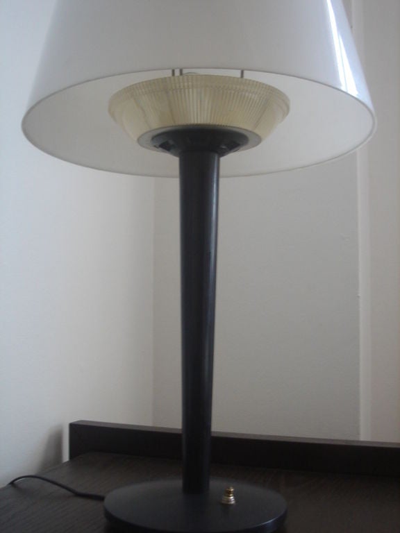 Mid-20th Century Black & White Table Lamp by Gerald Thurston for Lightolier