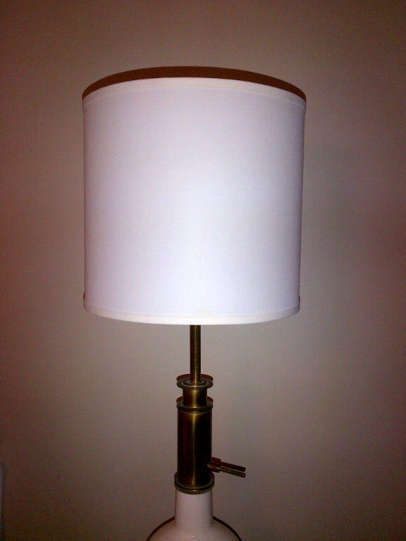 Vintage White Ceramic And Brass Table Lamp By Stiffel For At Mid 20th Century Vintage White Ceramic And Brass Table Lamp By Stiffel For