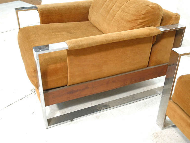 Very Rare Pair of Rosewood and Chrome Milo Baughman Lounge Chairs In Excellent Condition In New York, NY
