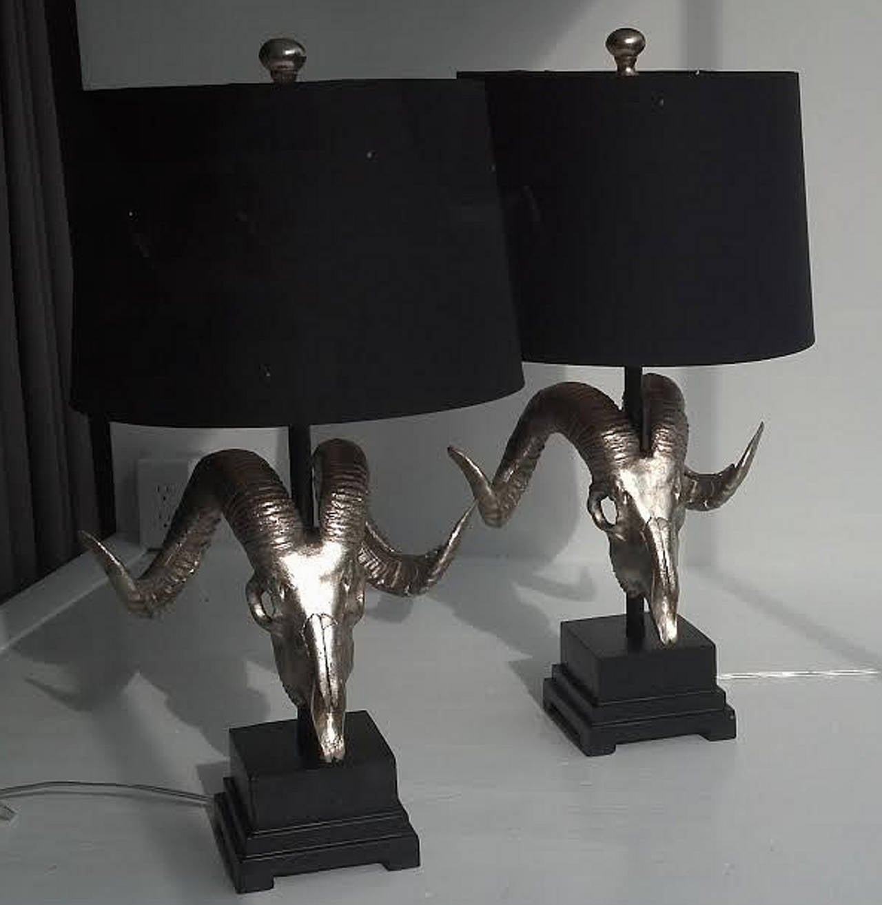 goat head lamp