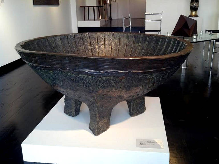 Pottery Paul Chaleff Cauldron, Rare and Monumental