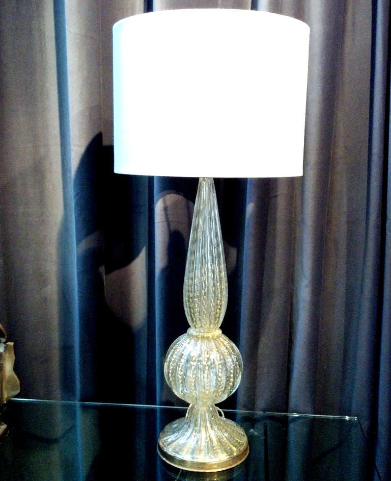 A classic Barovier & Toso  table lamp in the Coronado d'Oro or  
