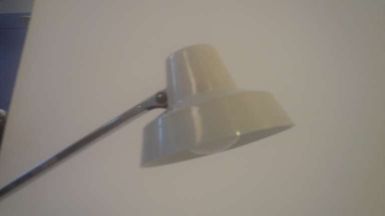 Bone White Task Lamp by Tensor In Good Condition In New York, NY