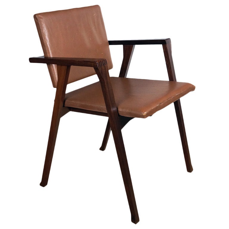 Rosewood Luisa Chair by Franco Albini for Poggi
Italy, c. 1955
Solid rosewood with original tan leather, model PT1. All original.
 Awarded Compasso D’Oro in 1955. Documented.

All original, untouched. Good original condition.
Two, priced
