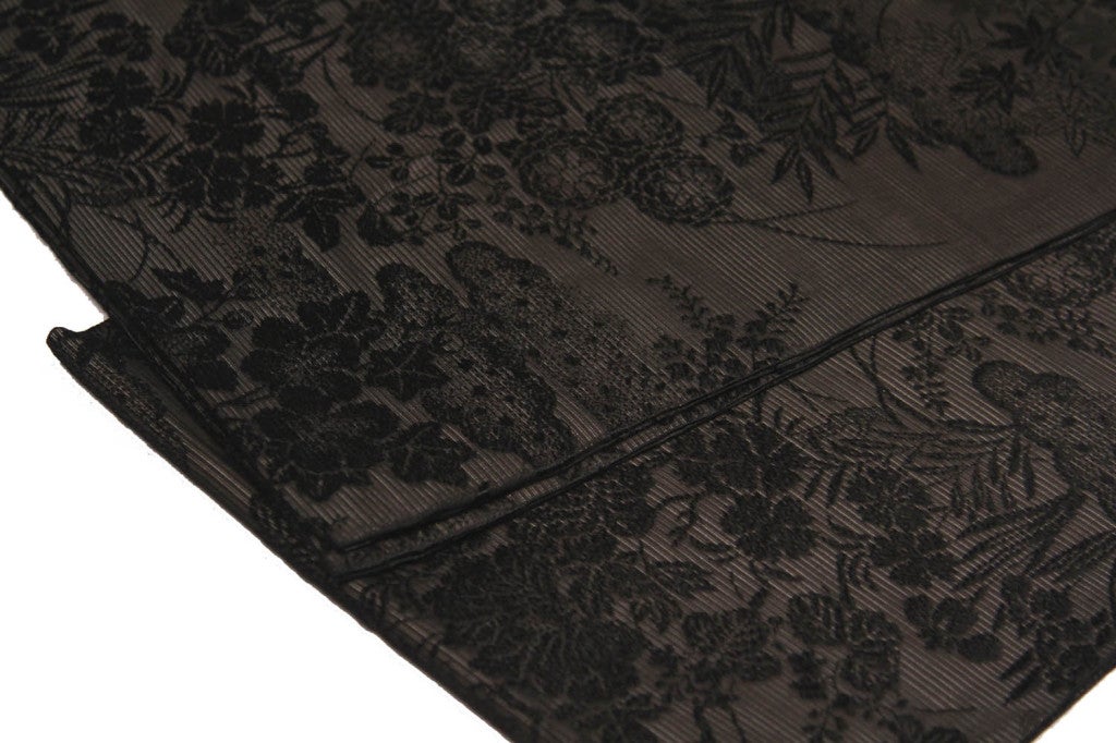 Japanese black silk maru obi. Taisho period summer obi with exquisite chrysanthemum pattern.
