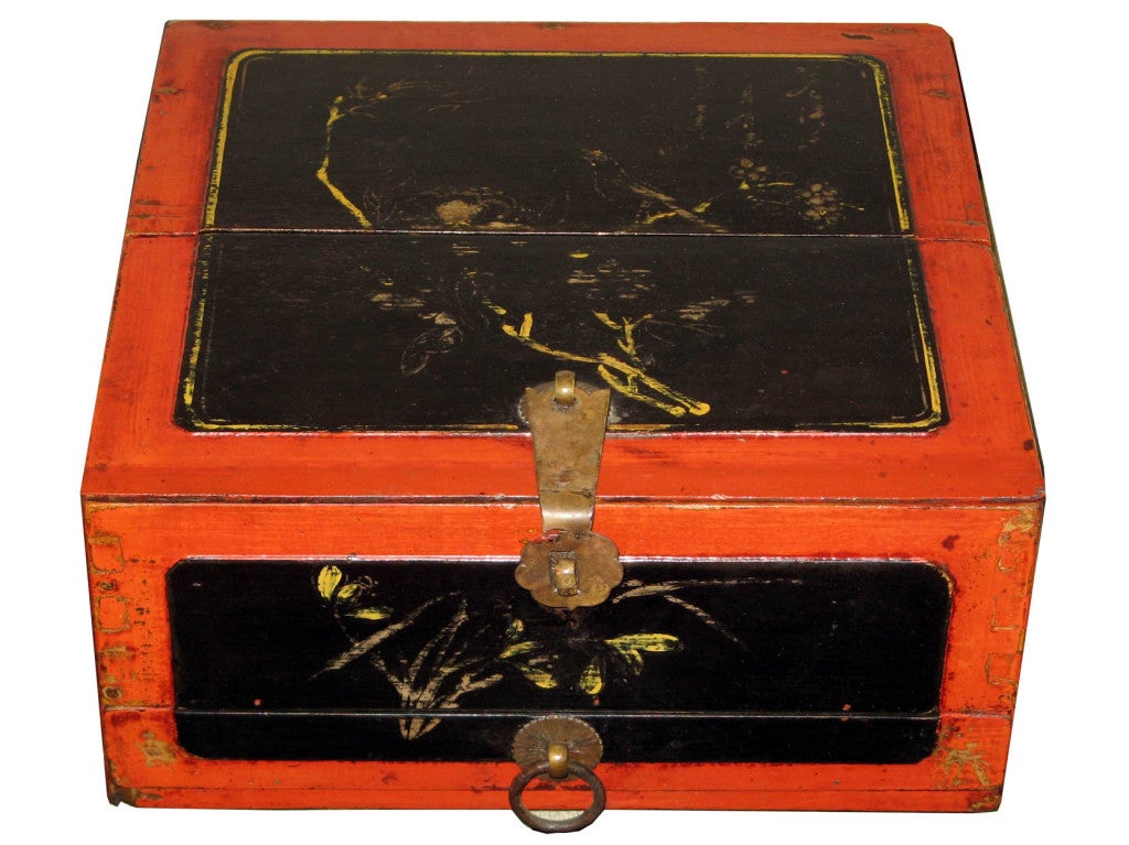Hand-painted bamboo sprigs adorn the vintage vanity black lacquer box with red borders. Fujian province, 1920s.