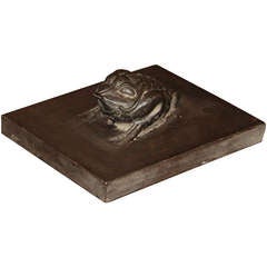 Chinese Frog Paperweight
