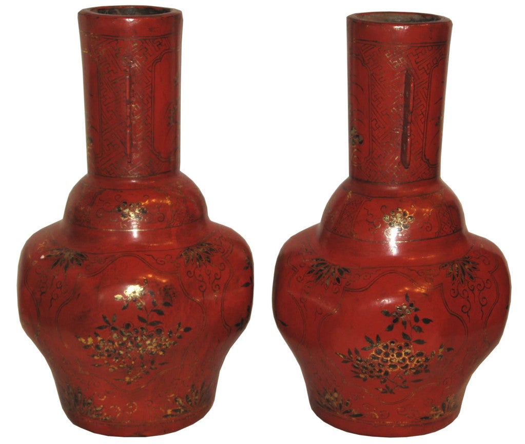 Vintage pair of red wedding papier-mâché vases. Unusually shaped red lacquer vases with gold chinoiserie painting from the Shanxi province. Artist signature is stamped on the bottom of the vases. Richly decorated in brilliant red lacquer with gold
