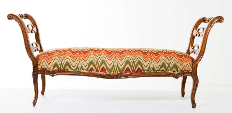 Upholstery   Louis XV Italian Fainting Couch in fruit wood circa 1810