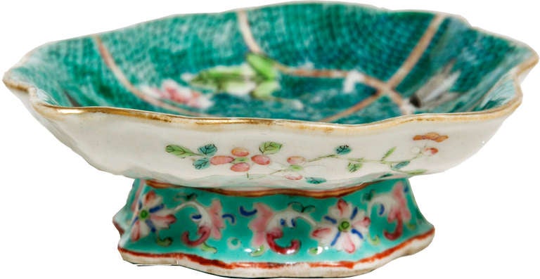 Footed Chinese Leaf Dish with Frog