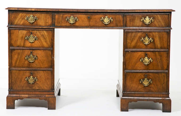 Late 19th century English Queen Anne Style Pedestal Desk In Good Condition In San Francisco, CA