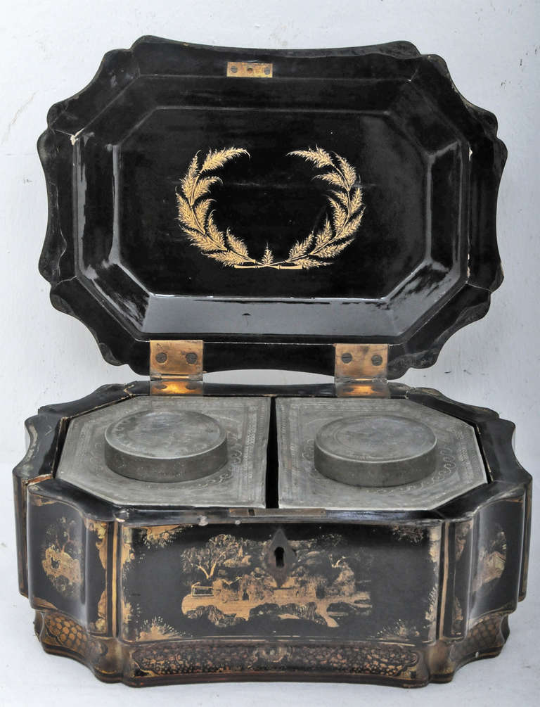 Carved 19th Century Chinese Export Lacquered and Gilt Tea Caddy